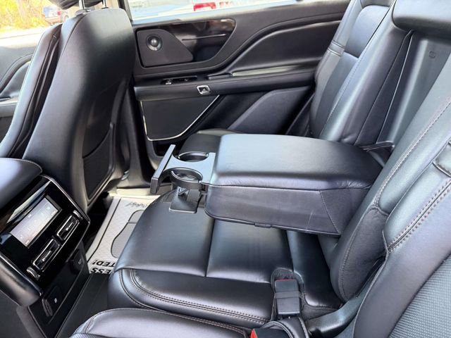 Certified 2022 Lincoln Aviator Reserve w/ Equipment Group 201A AWD/4WD image 16