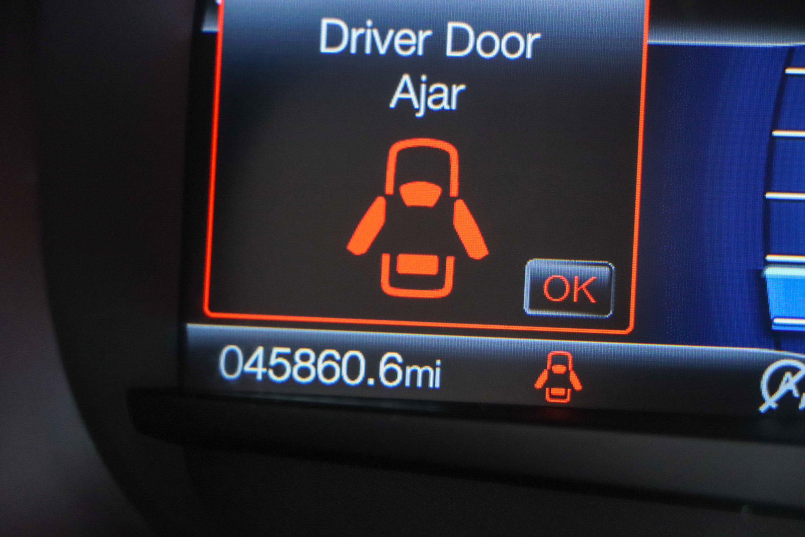 Used 2024 Ford Edge SEL image 16