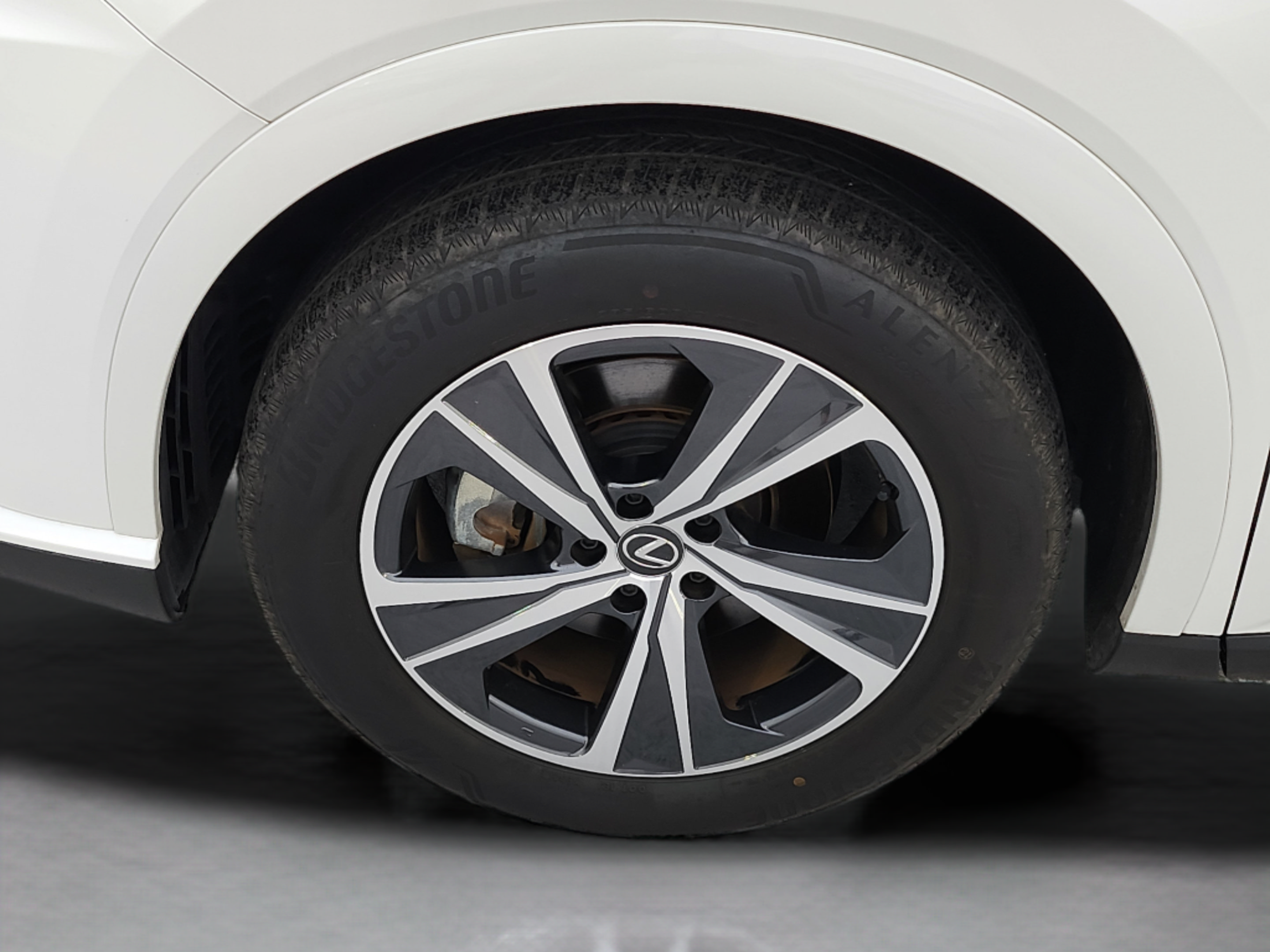 Certified 2025 Lexus RX 350 Premium FWD image 10