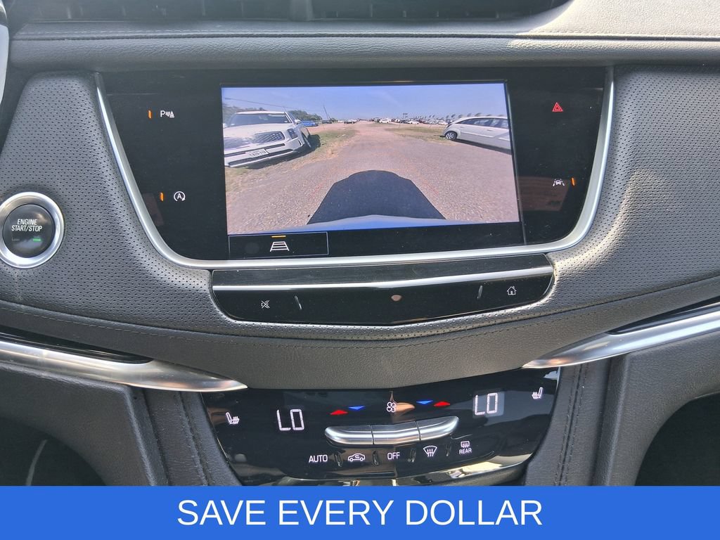Used 2023 Cadillac XT6 Luxury FWD image 8