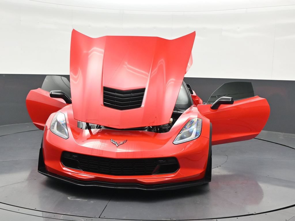 Used 2018 Chevrolet Corvette Grand Sport RWD image 38