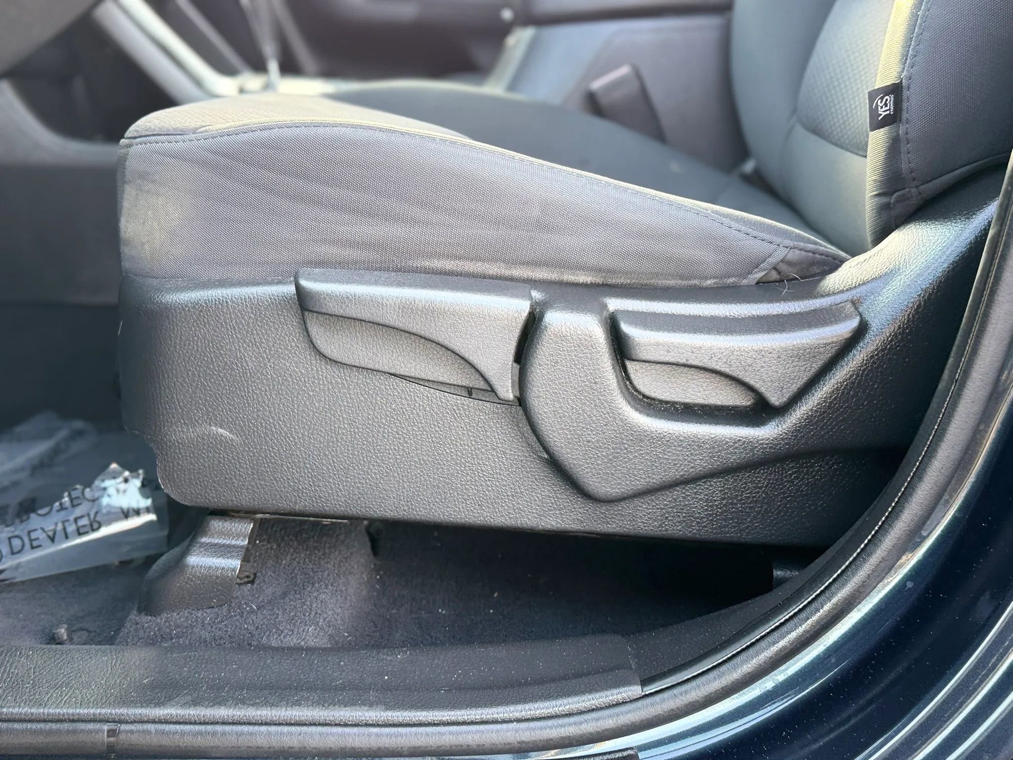 Used 2012 Kia Sorento LX w/ Convenience Pkg FWD image 23