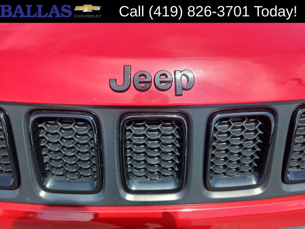 Used 2019 Jeep Compass Latitude FWD image 31
