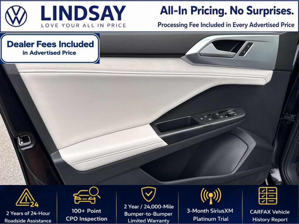 Certified 2025 Volkswagen Taos SE w/ Panoramic Sunroof Package AWD/4WD image 10