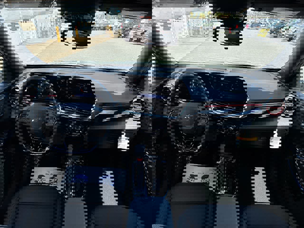 New 2026 Chevrolet Trax RS w/ Sunroof Package image 20