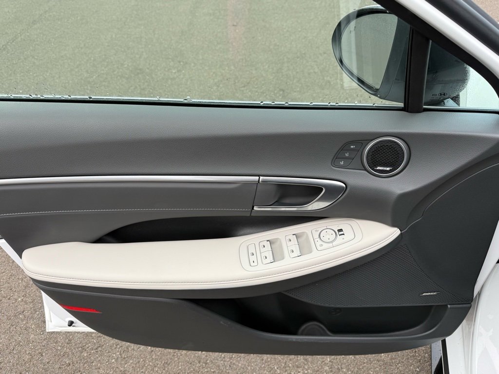 Used 2022 Hyundai Sonata Limited image 29