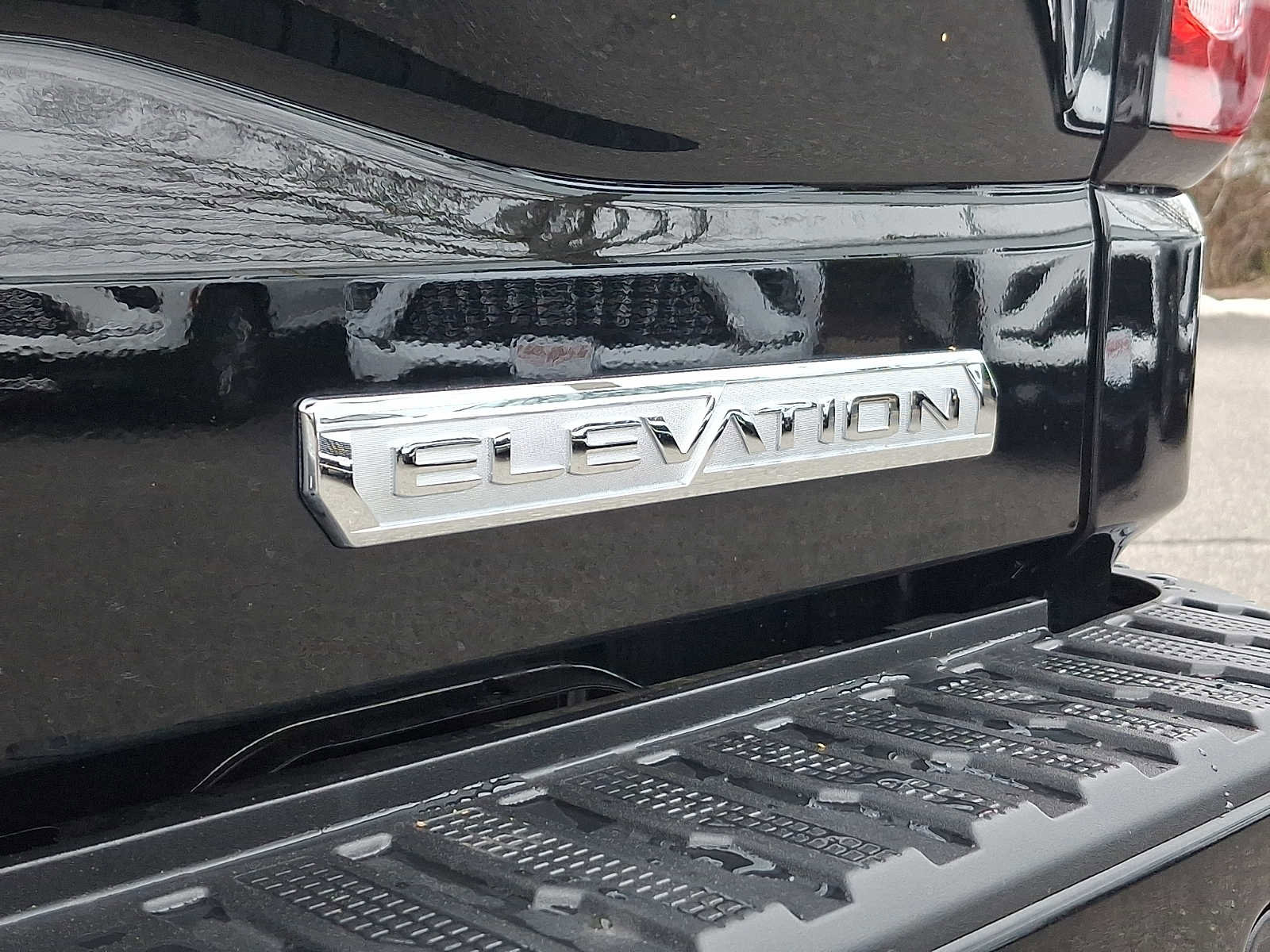 Certified 2026 GMC Sierra 1500 Elevation image 32