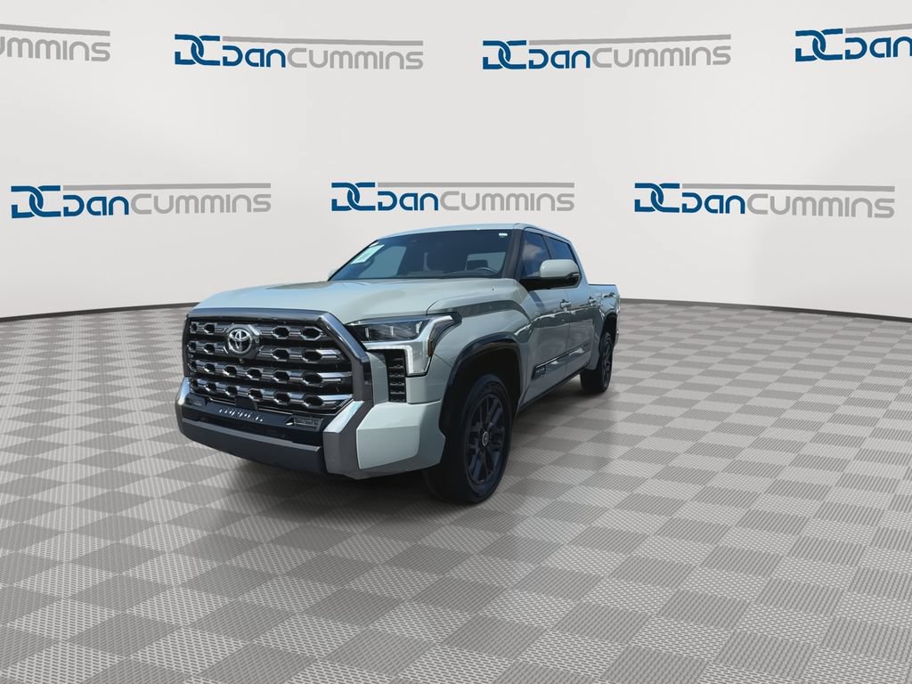 Used 2024 Toyota Tundra Platinum AWD/4WD image 4