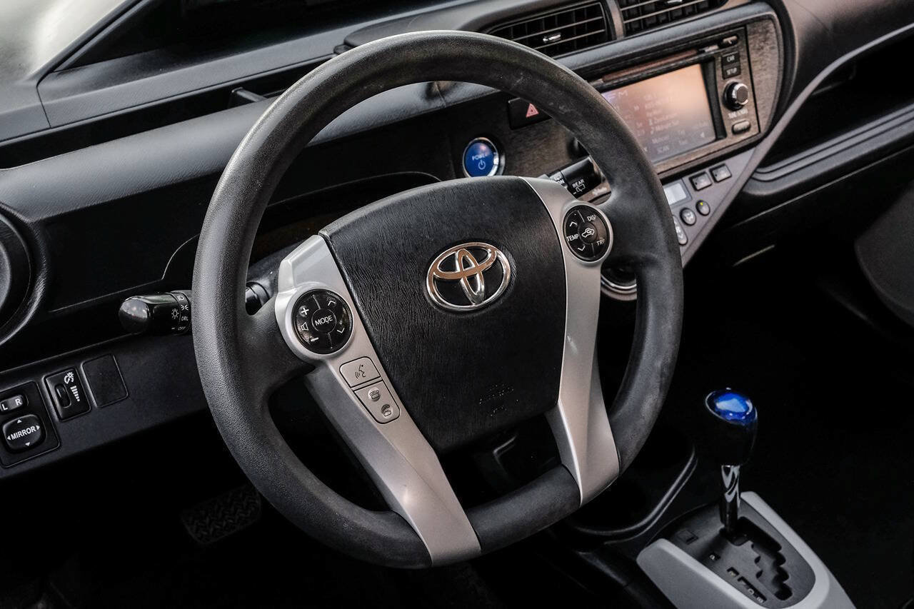 Used 2012 Toyota Prius C Four FWD image 21
