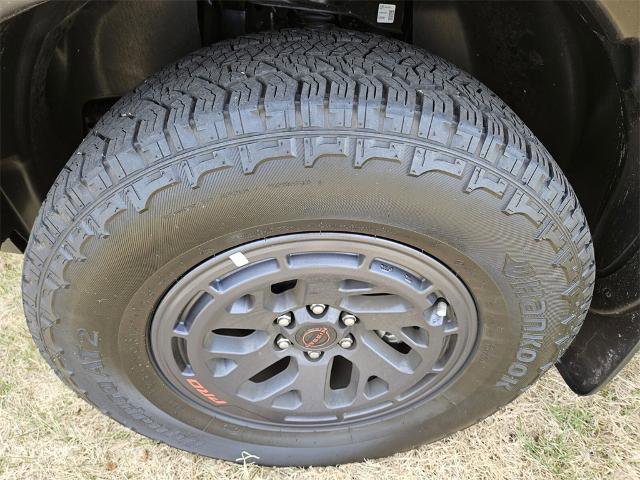 Certified 2025 Nissan Frontier PRO-4X w/ Pro Premium Package image 19