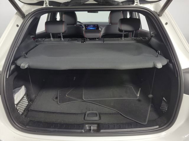 Used 2024 Mercedes-Benz GLA 35 AMG 4MATIC image 26