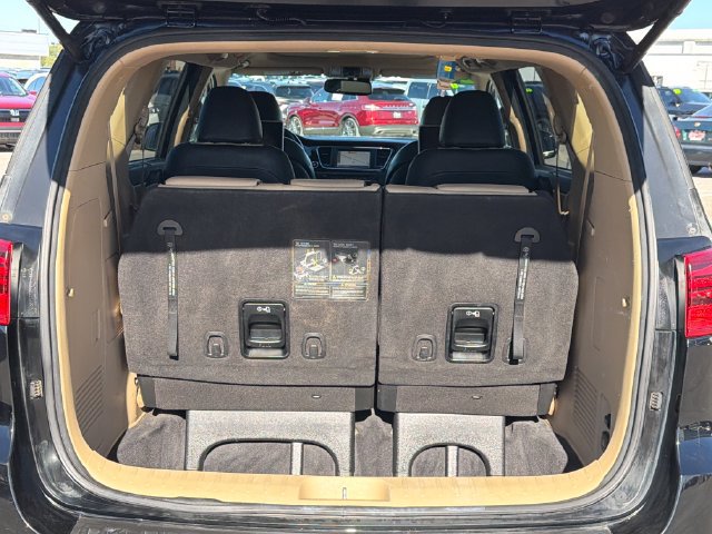 Used 2020 Kia Sedona SX FWD image 29