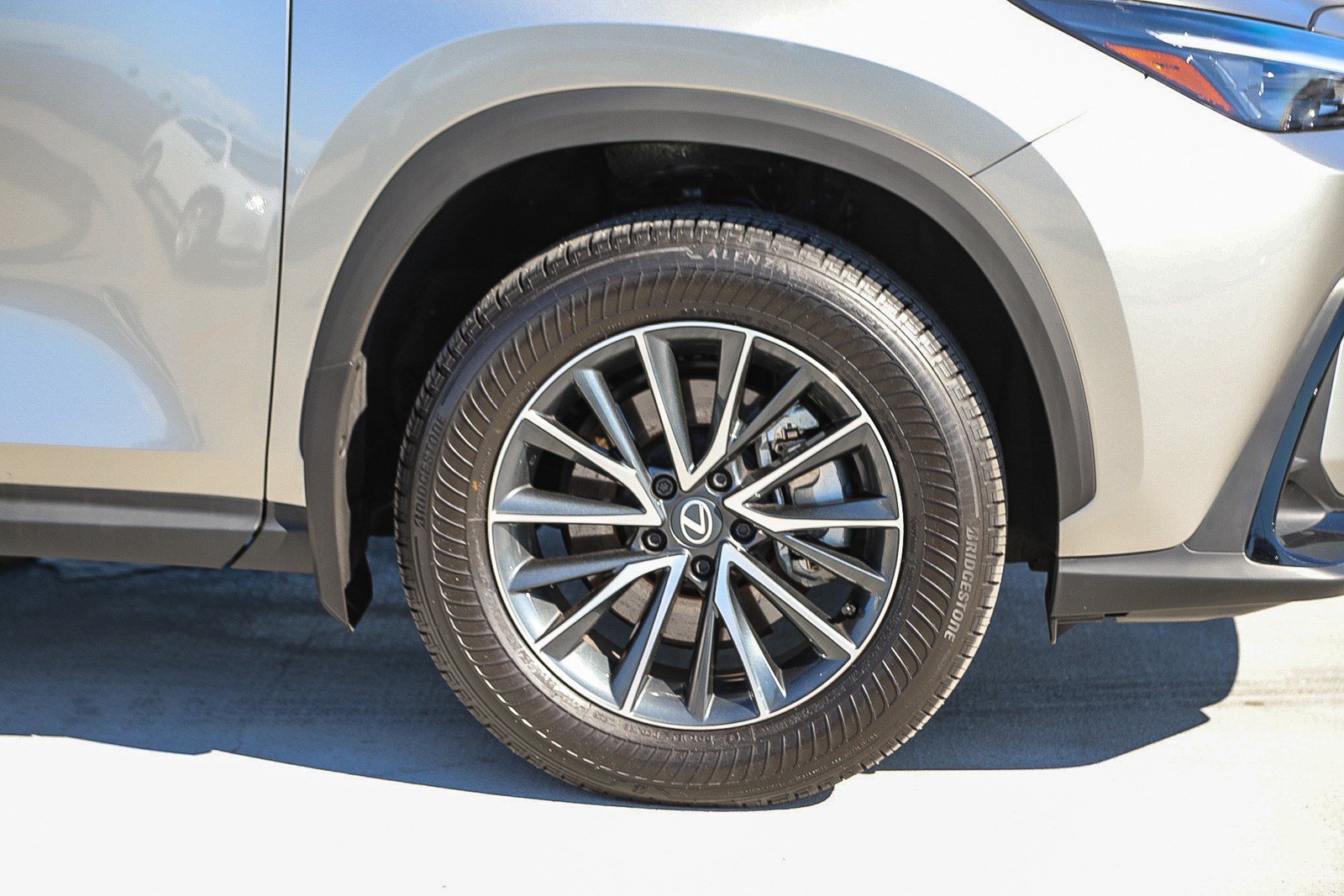 Certified 2026 Lexus NX 350h AWD w/ Accessory Package (2T) image 10