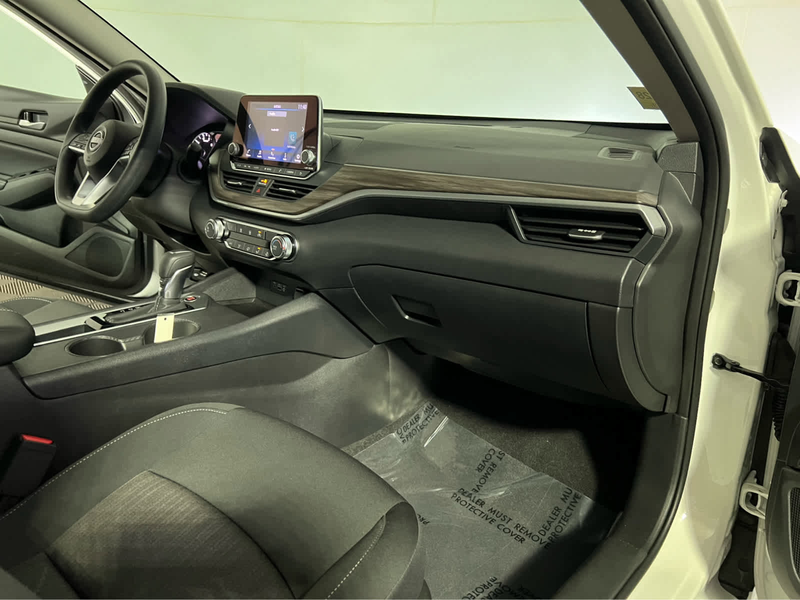 Certified 2025 Nissan Altima 2.5 SV image 27