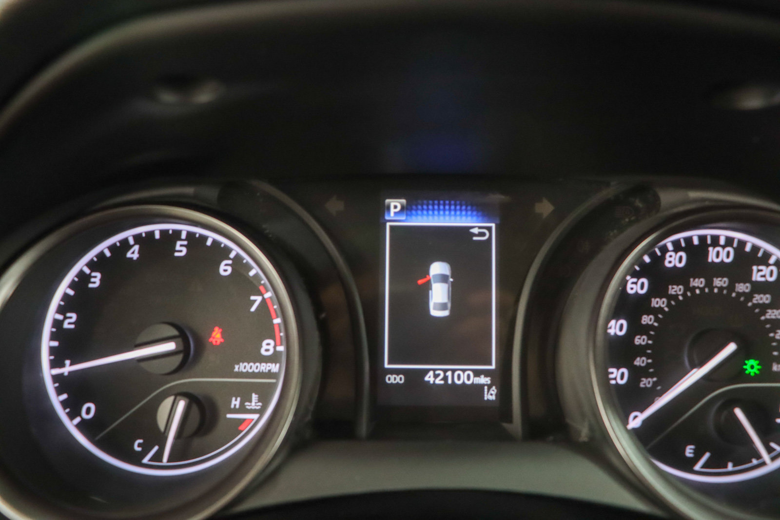 Used 2023 Toyota Camry SE w/ Convenience Package FWD image 15