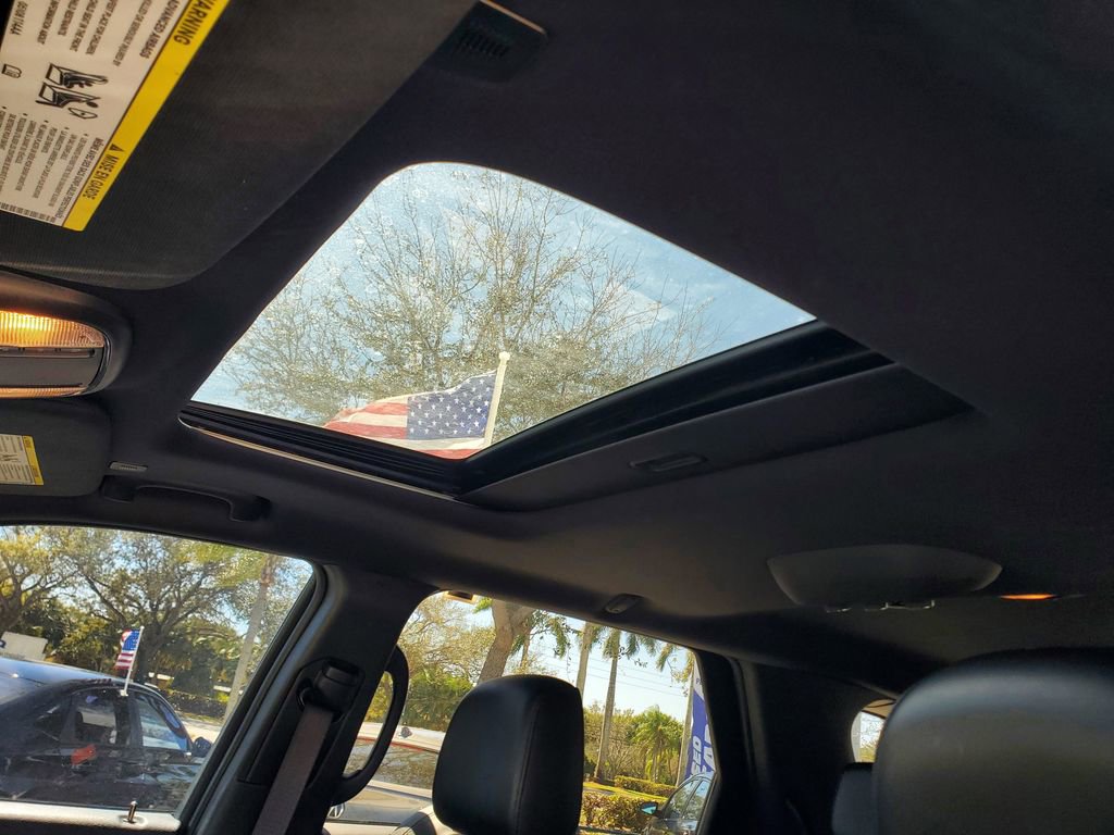 Used 2022 Dodge Durango GT image 18