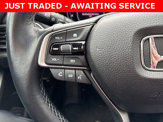 Used 2018 Honda Accord Touring image 15