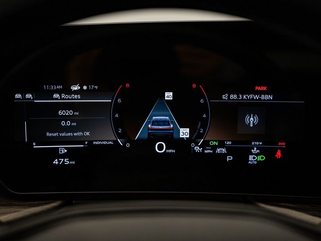 Certified 2025 Audi Q5 Premium w/ 19" Wheel Package image 30