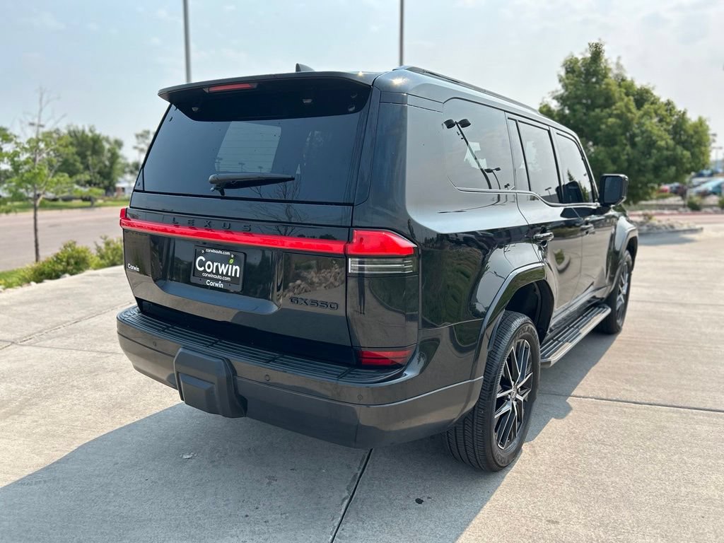Used 2025 Lexus GX 550 w/ Accessory Package (2T) AWD/4WD image 9