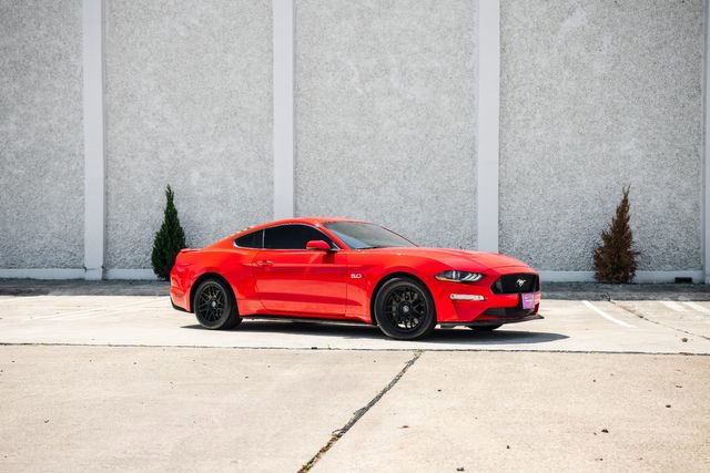 Used 2018 Ford Mustang GT Premium image 18