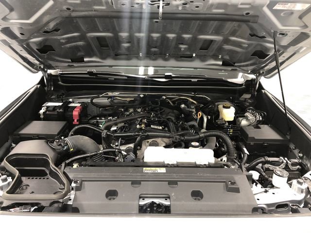 Used 2025 Toyota Tacoma SR5 AWD/4WD image 23