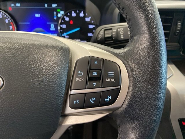 Used 2022 Ford Explorer XLT image 17