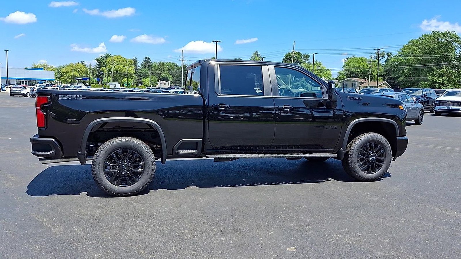New 2026 Chevrolet Silverado 2500 LT w/ Trail Boss Package AWD/4WD image 3