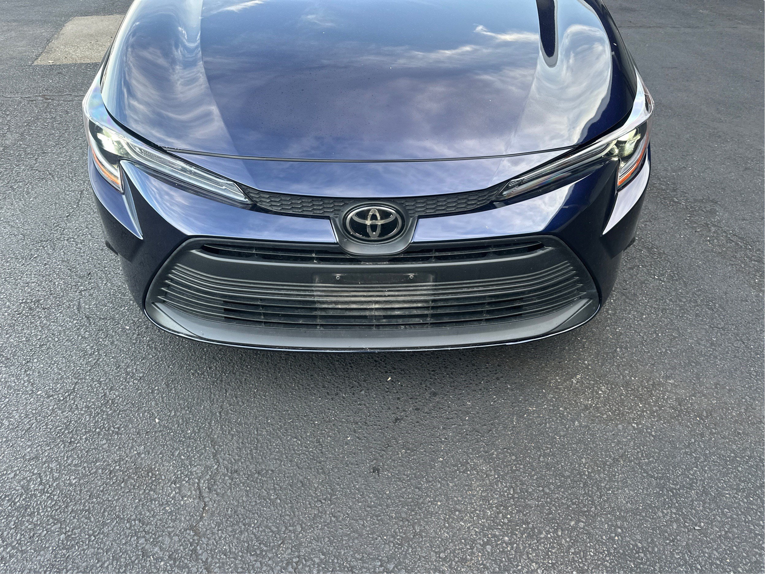 Used 2025 Toyota Corolla LE FWD image 21