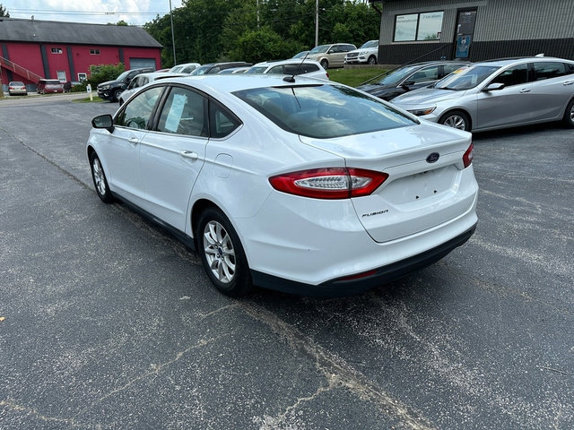 Used 2015 Ford Fusion S image 8