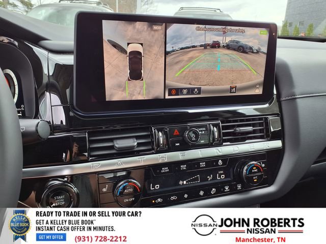 New 2026 Nissan Pathfinder SL image 10