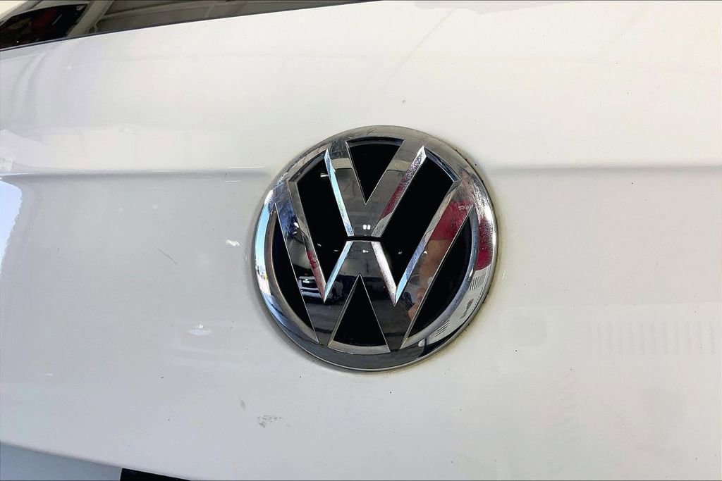 Used 2021 Volkswagen Tiguan SEL FWD image 39