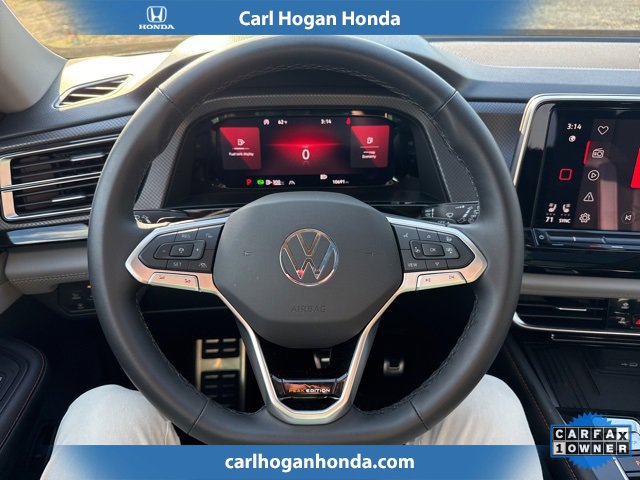 Used 2025 Volkswagen Atlas Peak Edition SE image 21