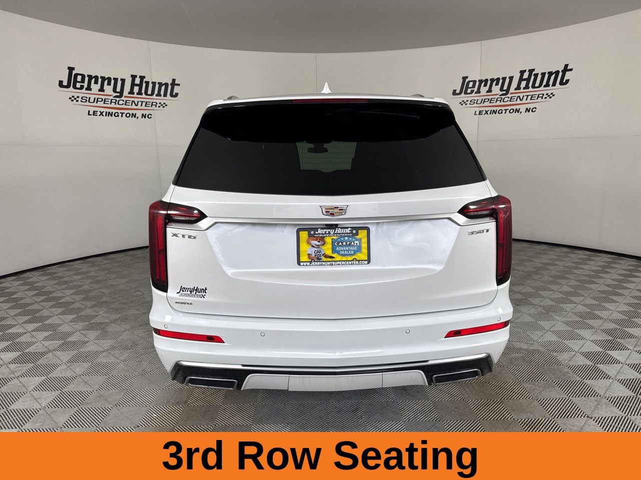Used 2024 Cadillac XT6 Luxury w/ LPO, Floor Liner Package image 6