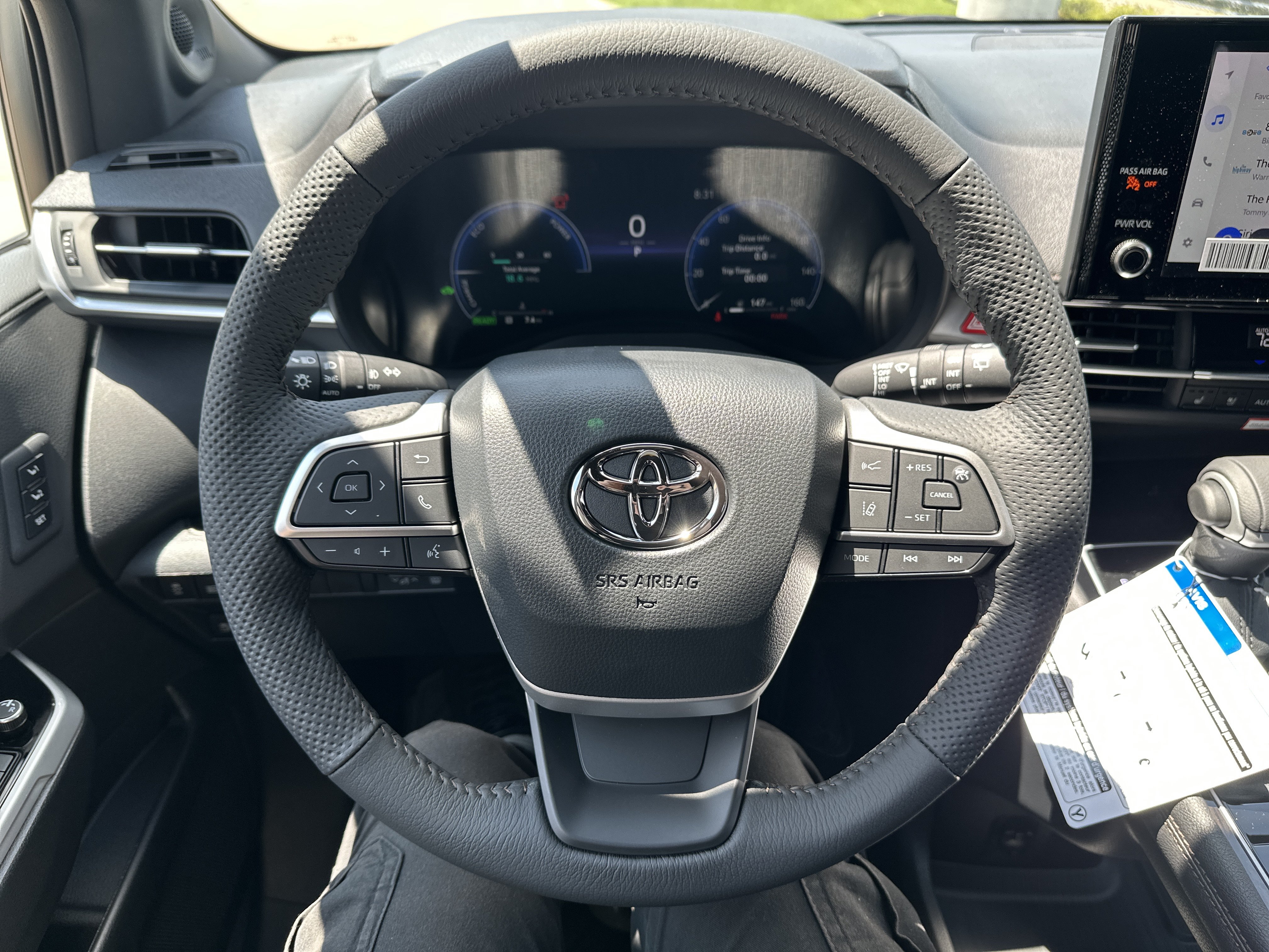 New 2026 Toyota Sienna Limited AWD/4WD image 17