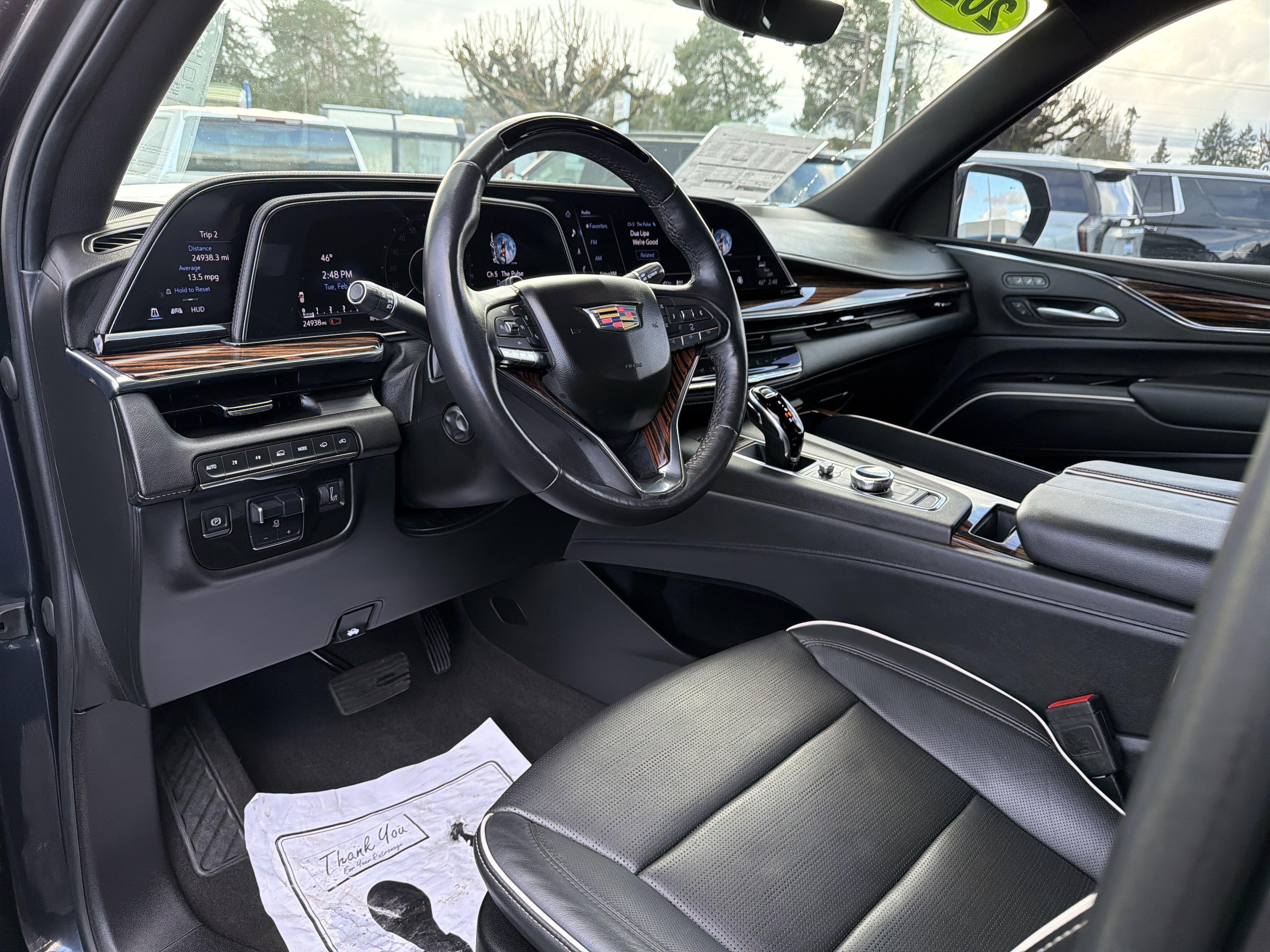 Used 2023 Cadillac Escalade ESV Premium Luxury w/ Performance Package image 9