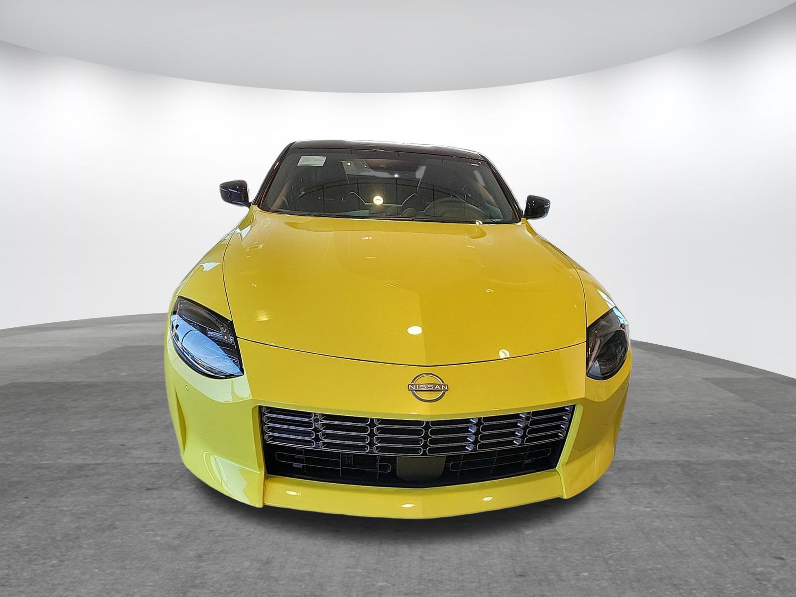 Used 2024 Nissan Z Performance w/ Floor Mat Package image 2