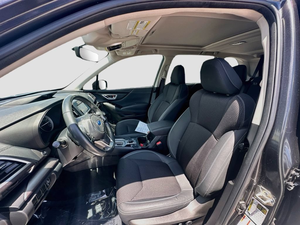 Used 2019 Subaru Forester Premium AWD/4WD image 21