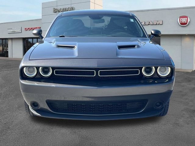 Used 2018 Dodge Challenger SXT w/ Super Sport Group (SS/T) RWD video 2