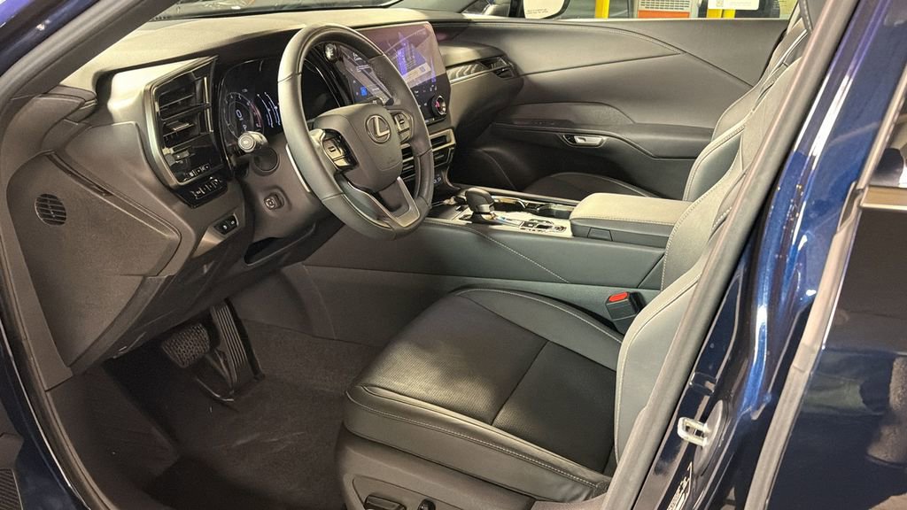 Used 2023 Lexus RX 350 Premium Plus w/ Cold Area Package image 21