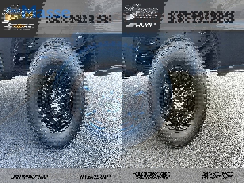 Used 2024 Ford F350 XLT w/ XLT Premium Package image 8