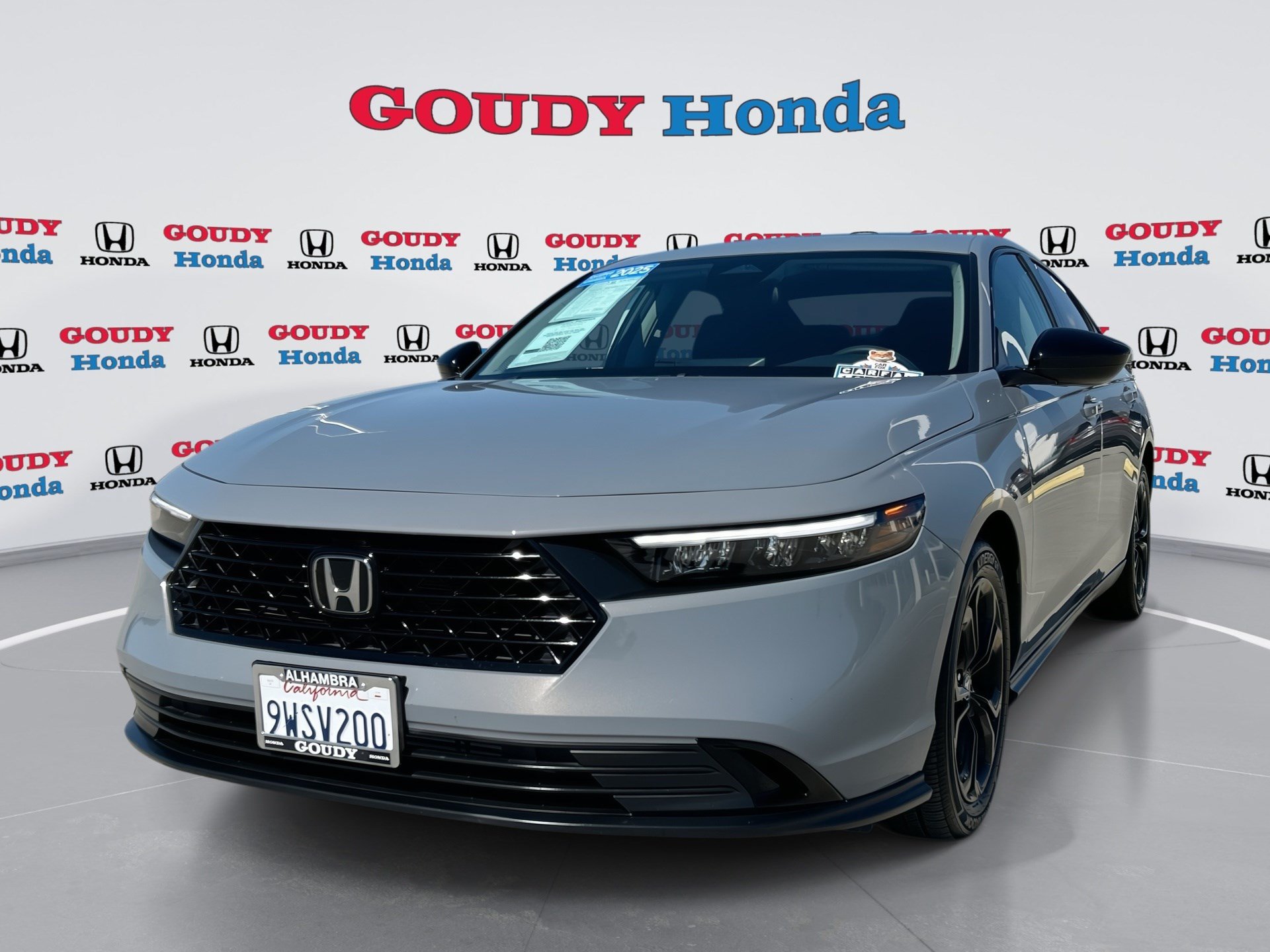 Certified 2025 Honda Accord SE image 1