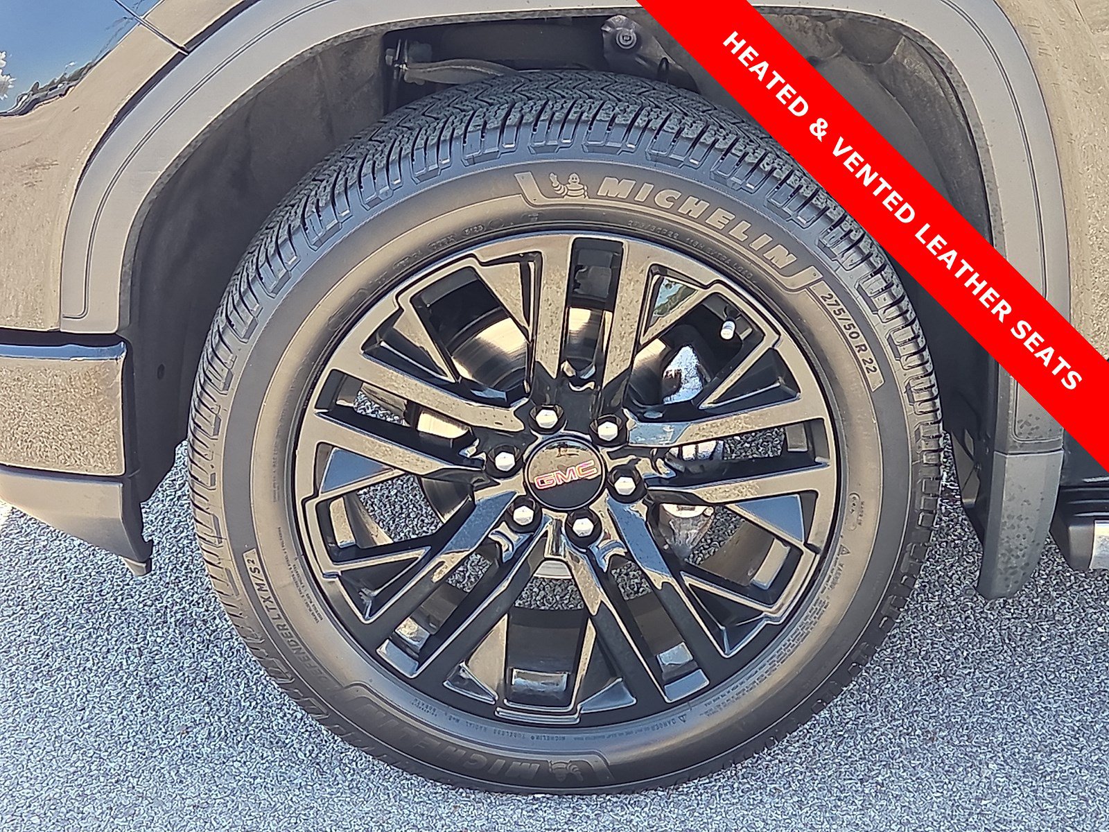 Used 2023 GMC Sierra 1500 Denali w/ Denali Reserve Package AWD/4WD image 7