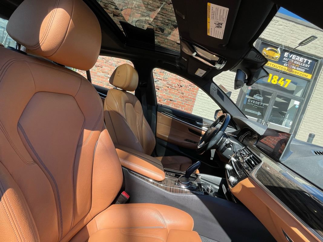 Used 2019 BMW 530i xDrive image 20