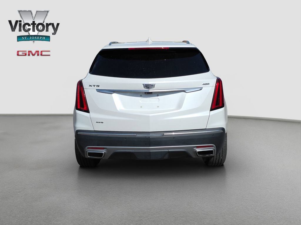 Used 2024 Cadillac XT5 Premium Luxury w/ Platinum Package AWD/4WD image 16