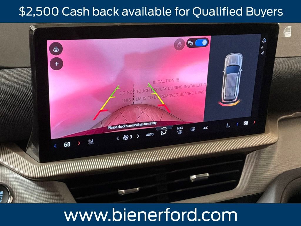 New 2026 Ford Explorer Active w/ Active Comfort Package image 4