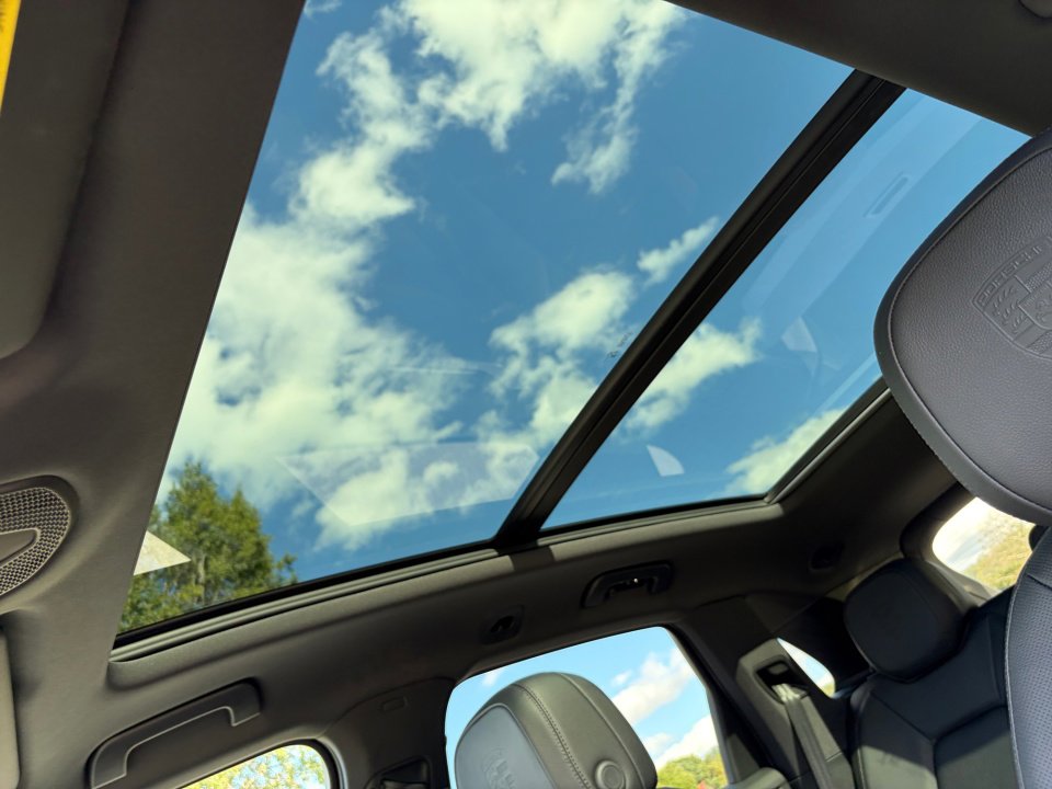 New 2026 Porsche Cayenne E-Hybrid image 19