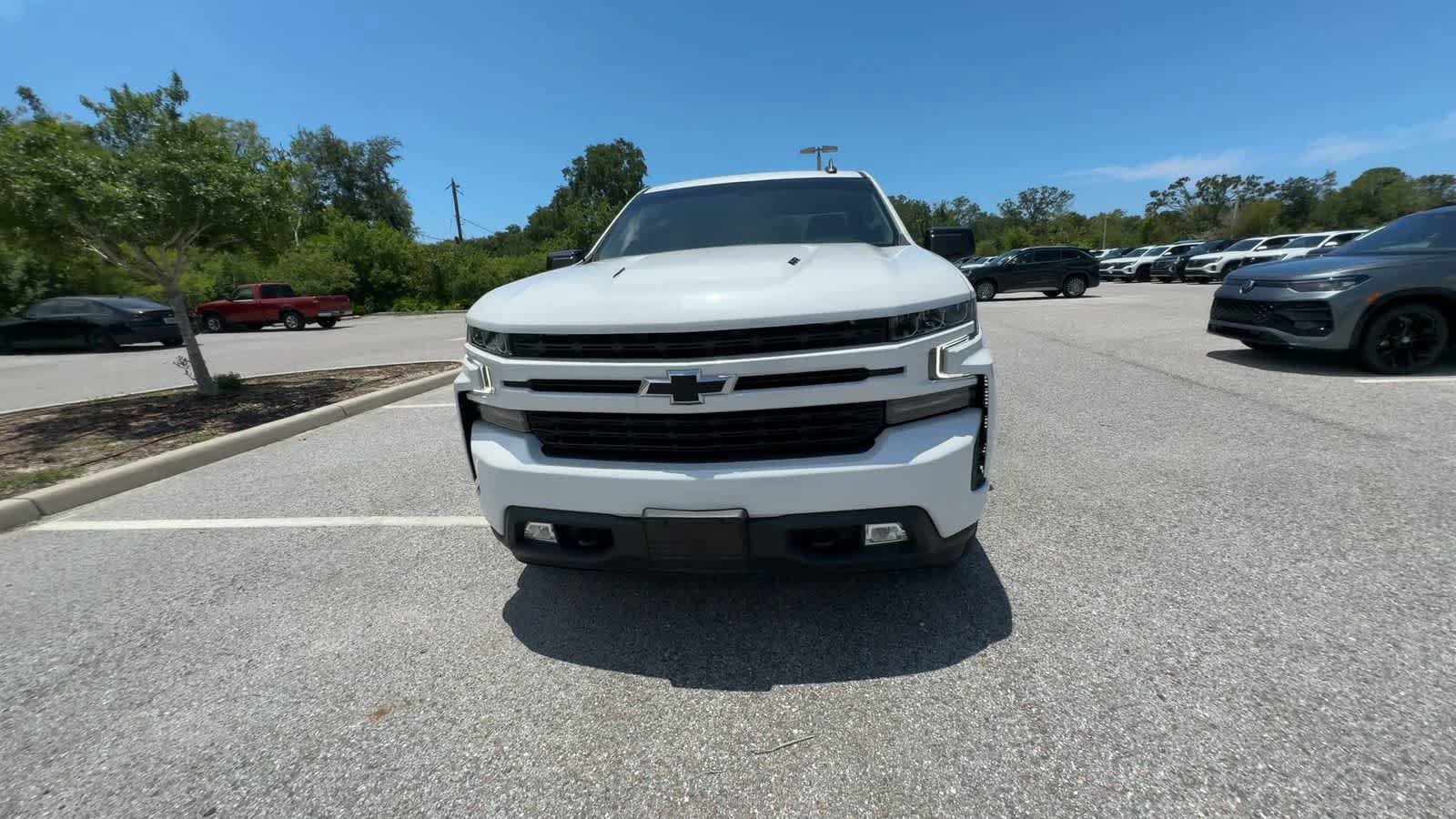 Used 2022 Chevrolet Silverado 1500 RST AWD/4WD image 3