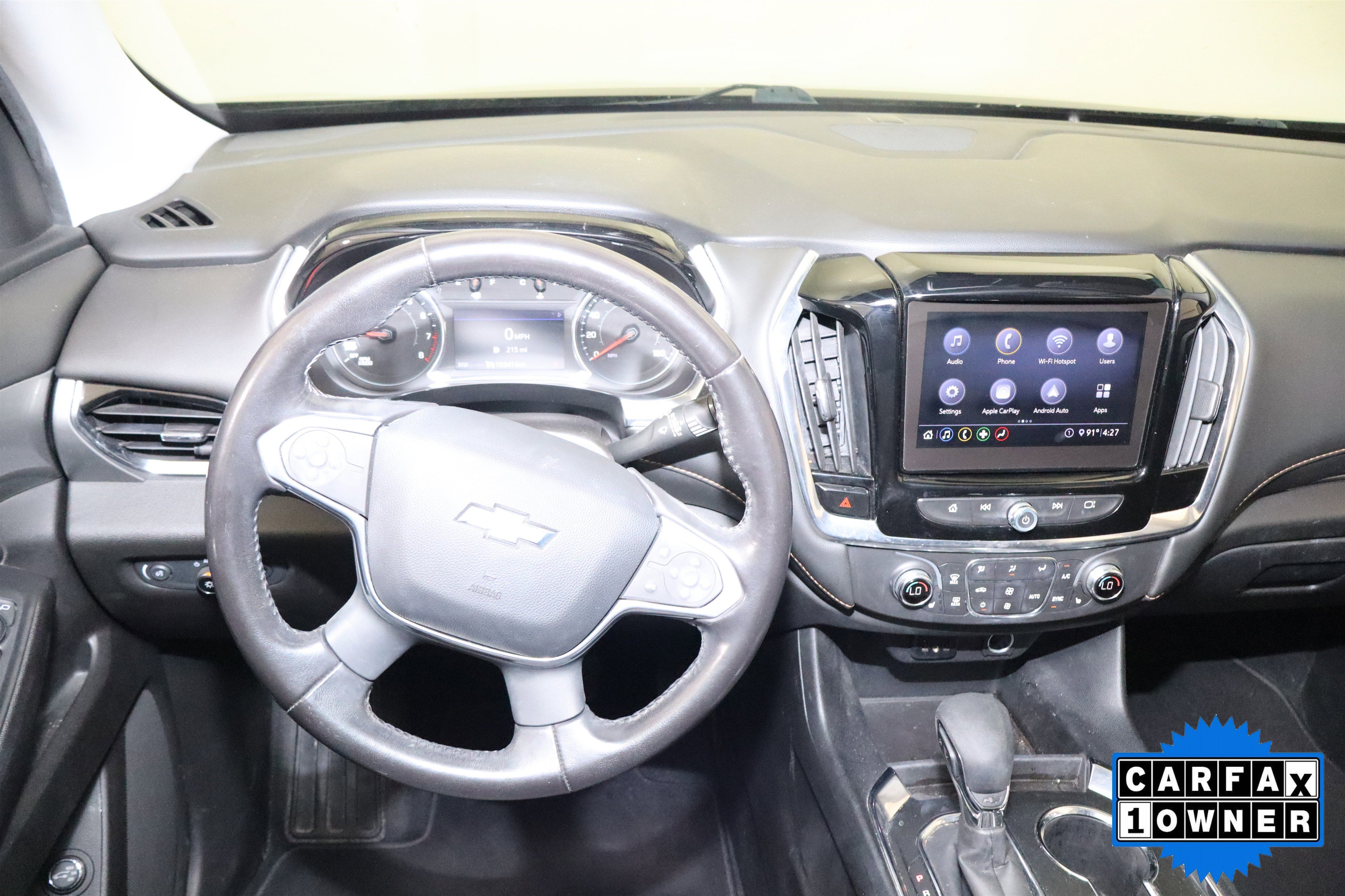 Used 2021 Chevrolet Traverse LT FWD image 17
