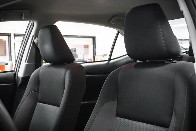 Used 2017 Toyota Corolla LE image 10