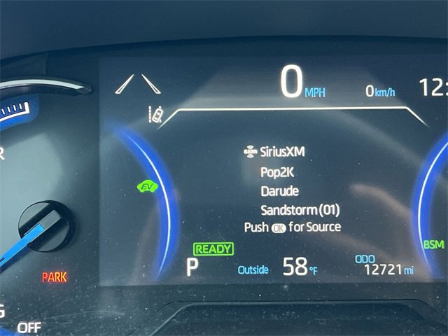 Used 2025 Toyota RAV4 XLE Premium image 20